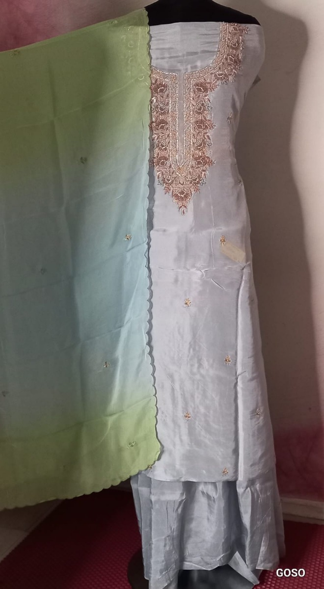 Unstitch suit