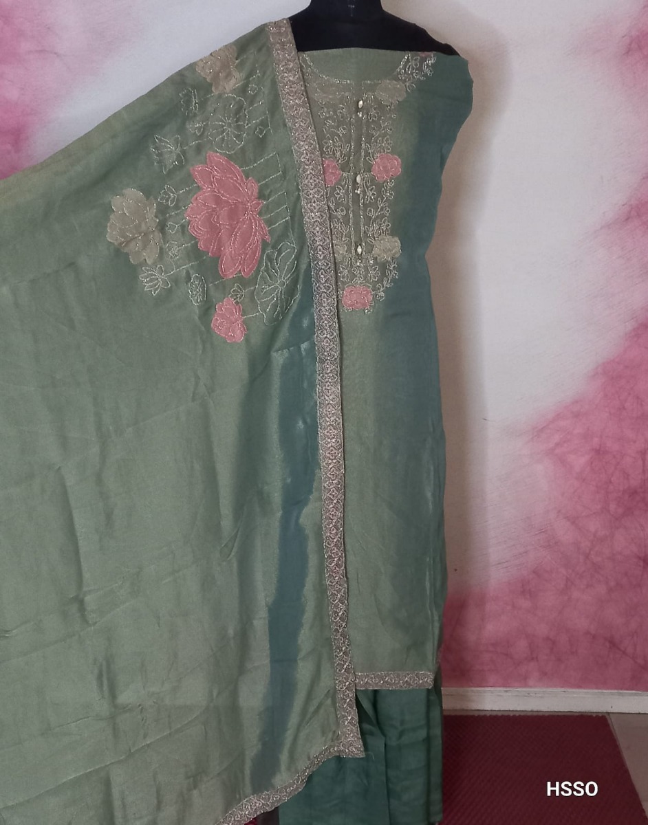 Shimmer silk suit