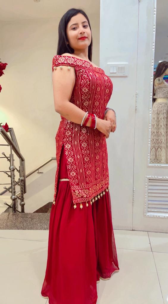 MAROON OFF-SHOULDER SEQUIN GEORGETTE WORKED SHIRT AND NET DUPATTA