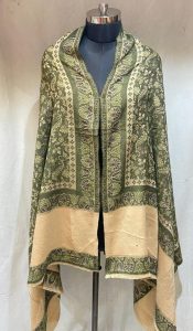 Mehndi Colour Woollen Fabric Lovely Shawl