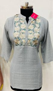 Readymade Short Kurti, Fabric Crepe,Color Grey,Thread Work.